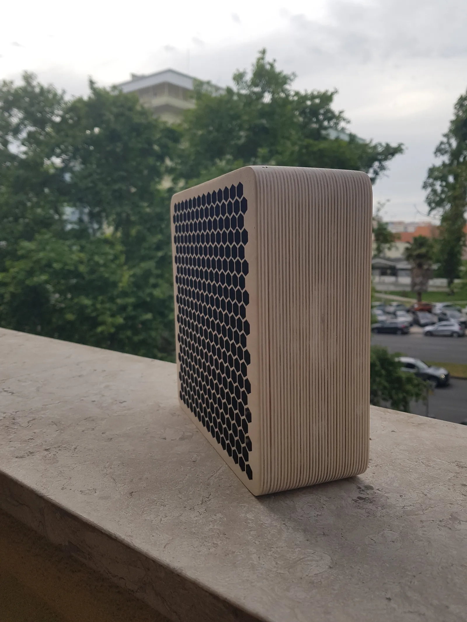 Timbrcase — The side I